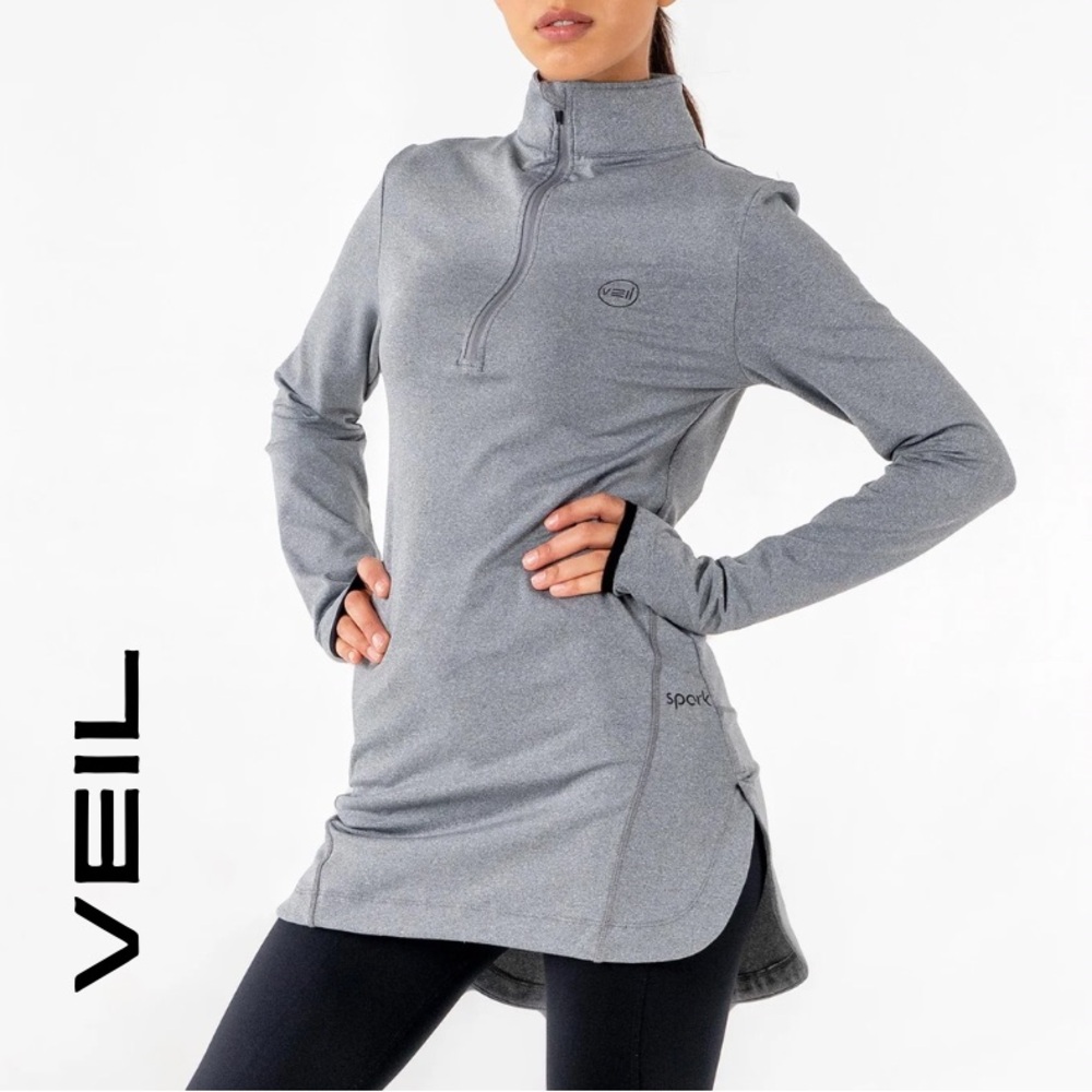 Veil Spark half zip pullover